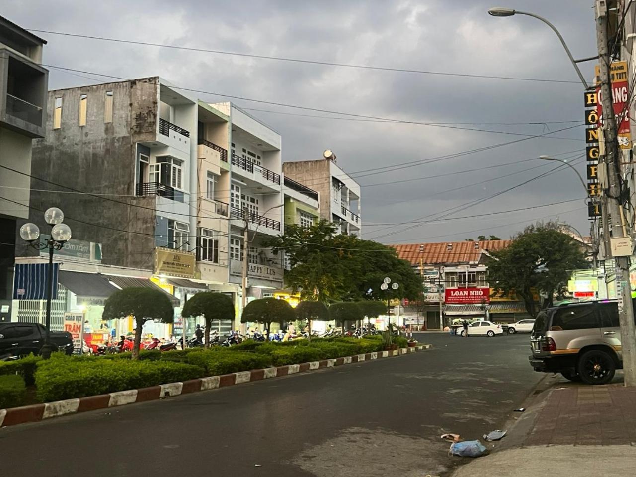 Friendly Homestay Tỉnh Kontum Eksteriør bilde