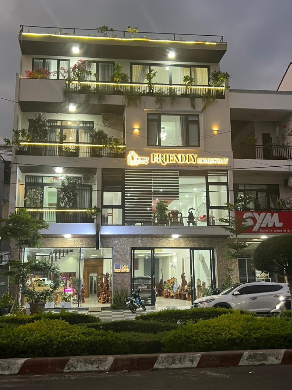 Friendly Homestay Tỉnh Kontum Eksteriør bilde