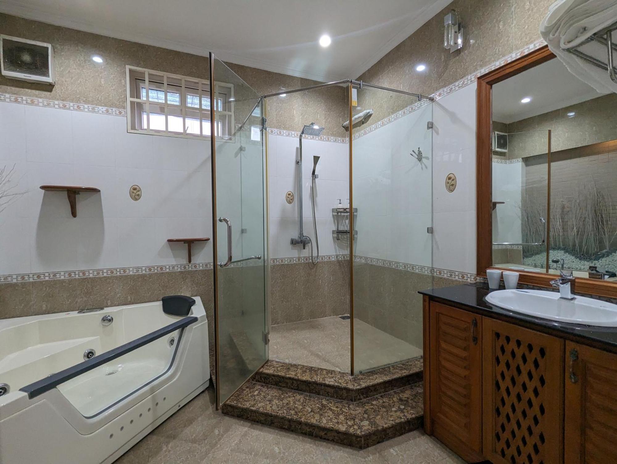 Friendly Homestay Tỉnh Kontum Eksteriør bilde