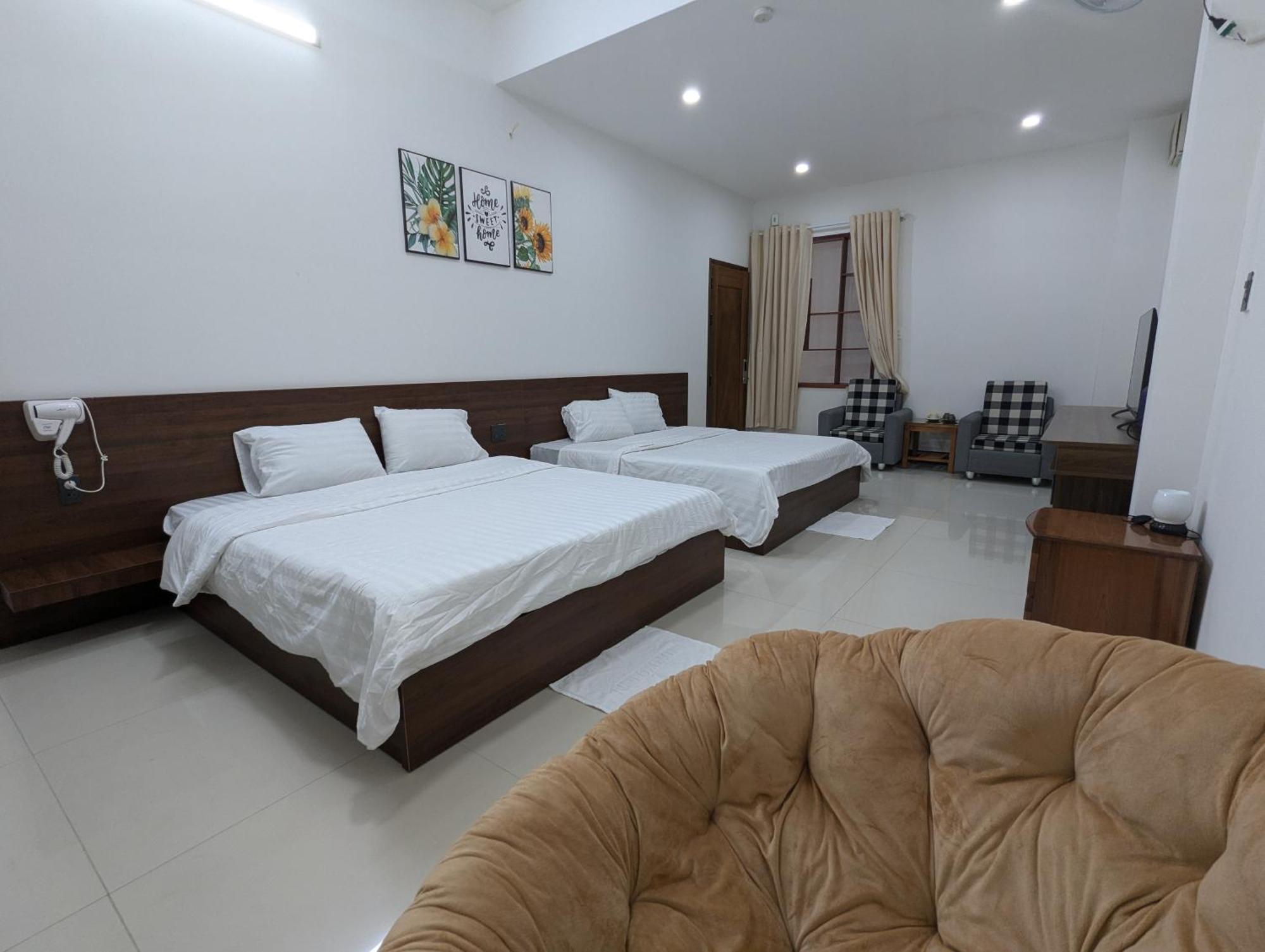 Friendly Homestay Tỉnh Kontum Eksteriør bilde