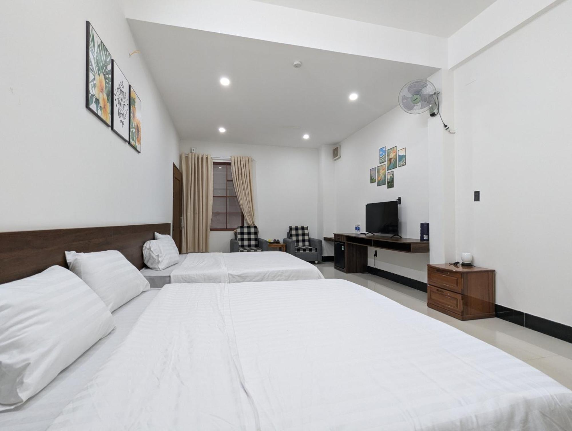 Friendly Homestay Tỉnh Kontum Eksteriør bilde